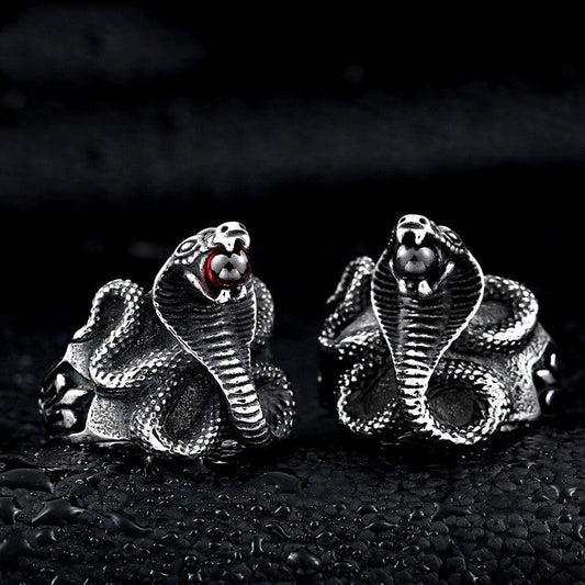 Aggressive king cobra - The Nevermore Gothic ring – Unique Rings by Nevermore Lifestyle & Tech | 10 Red