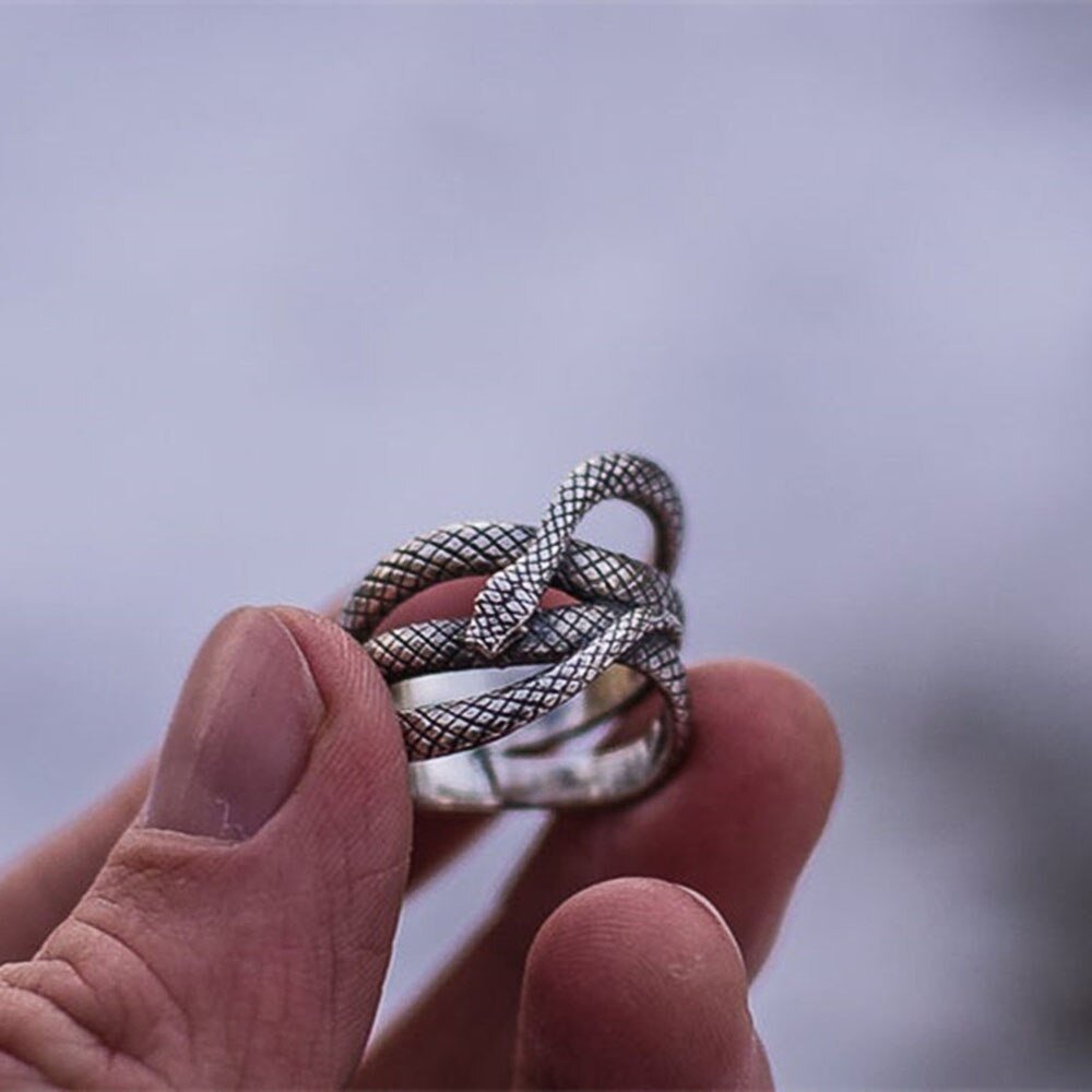Corvina - The Nevermore Gothic Snake Ring – Unique Gothic Jewelry by Nevermore Lifestyle & Tech | Main color 6