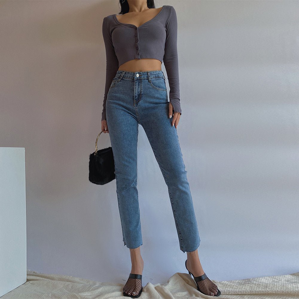 CurveRise - Stretch High-Waist Jeans by The Nevermore