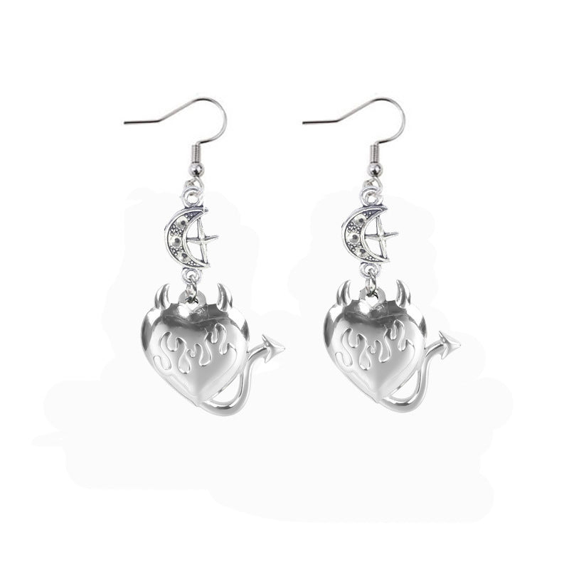 Devil's Heart - The Nevermore Gothic Earrings – Unique Gothic Earrings by Nevermore Lifestyle & Tech | Silver