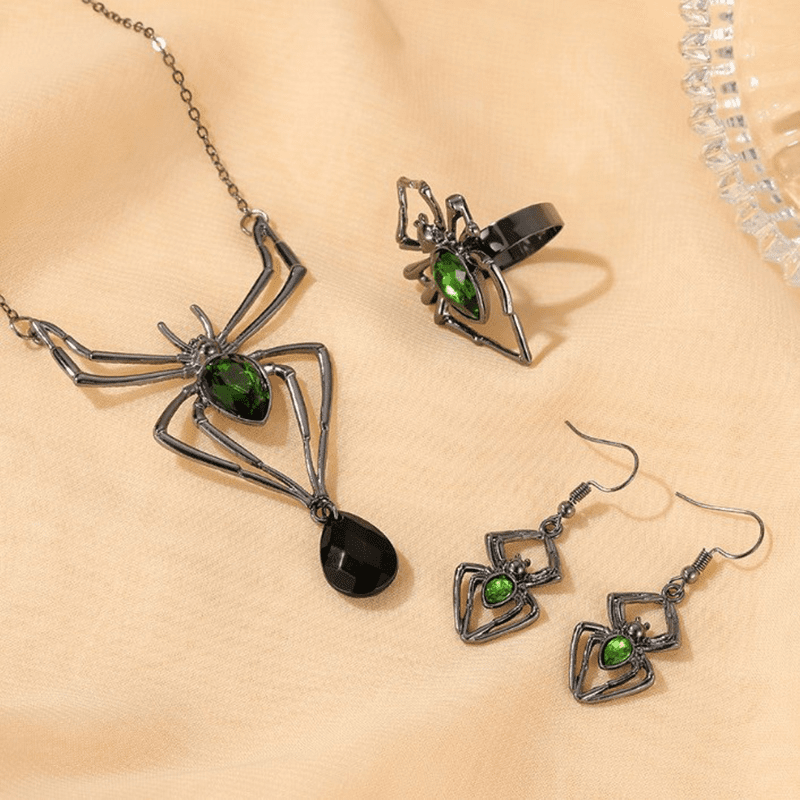Emerald Spider Toxin - Gothic Pendant Necklace by The Nevermore