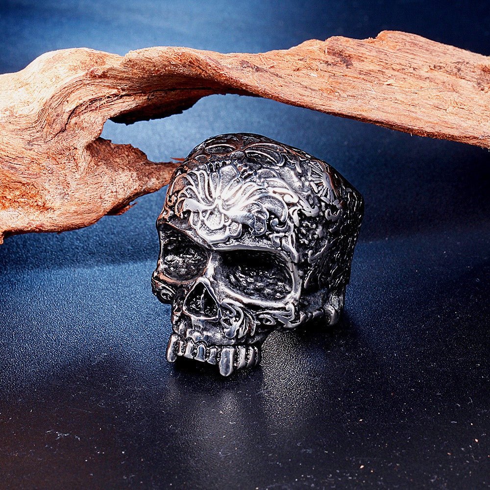 Niall Evernight Skull - The Nevermore Gothic Ring Titanium Steel – Unique Gothic Jewelry by Nevermore Lifestyle & Tech | 10size Silver