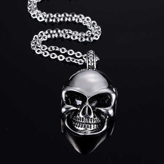 Rebel Ebonclaw Skull Pendant Necklace by The Nevermore – Unique Gothic Jewelry by Nevermore Lifestyle & Tech | Large Size With Chain