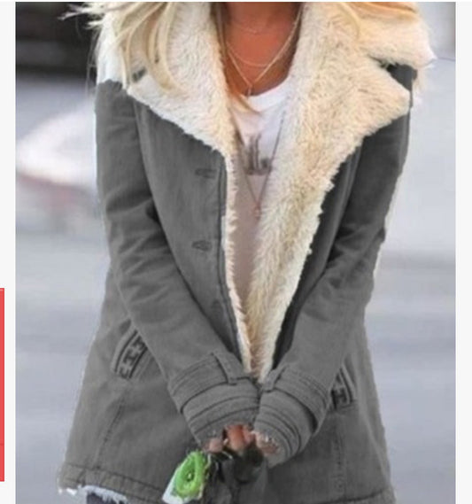 Tender - The Nevermore Women's Plush Coat – Unique Fashion for Women by Nevermore Lifestyle & Tech | 3XL Grey