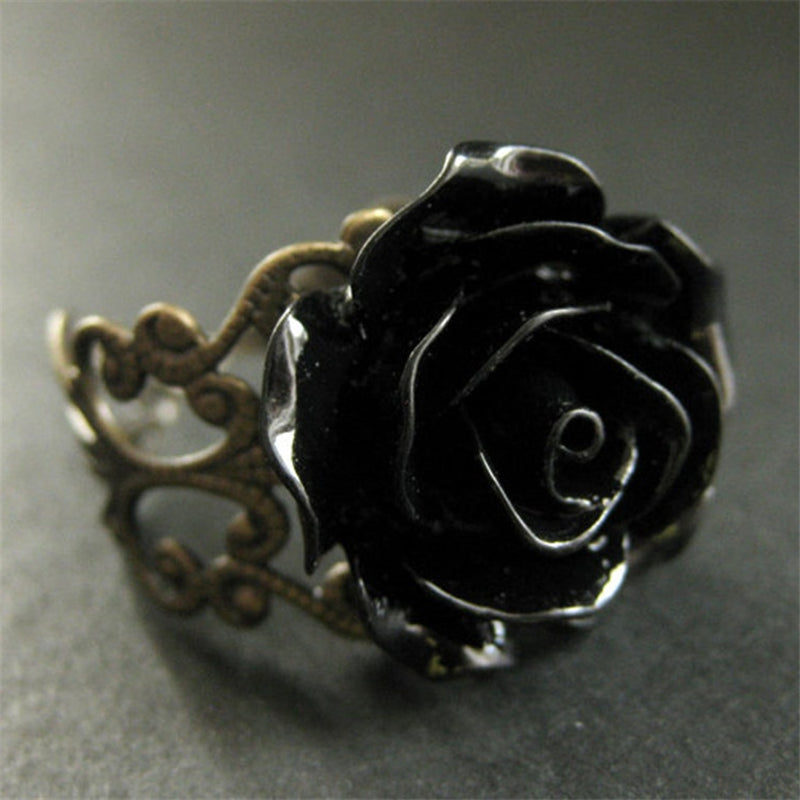 Black Rose Beauty - The Nevermore Gothic Ring