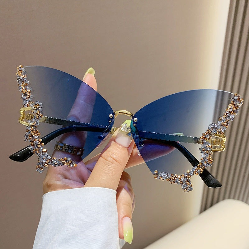 ButterflyGlow - The Nevermore Sunglasses for Women