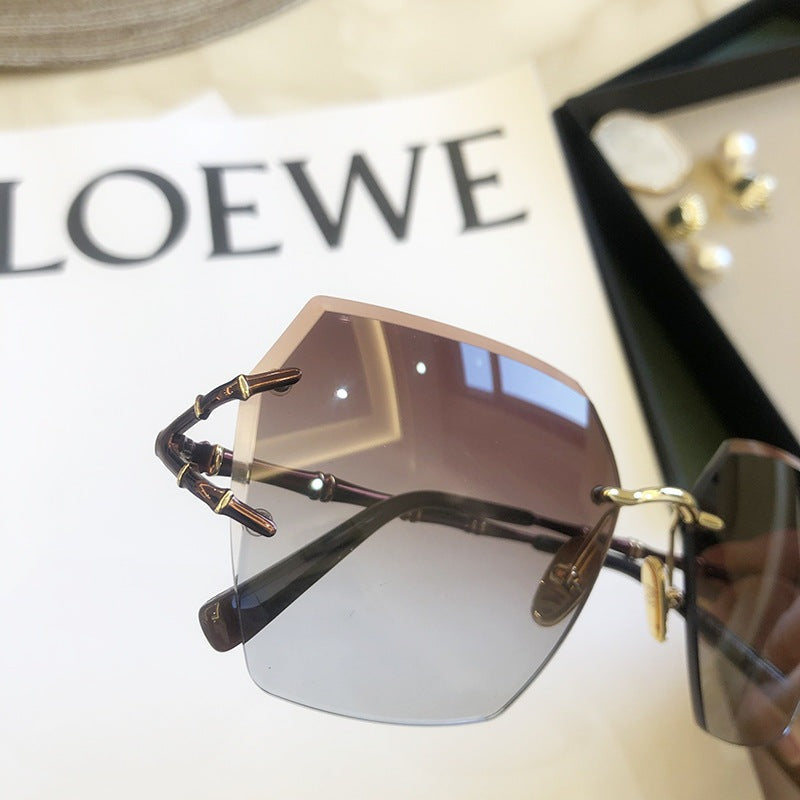 Celestia - The Nevermore Sunglasses for Women