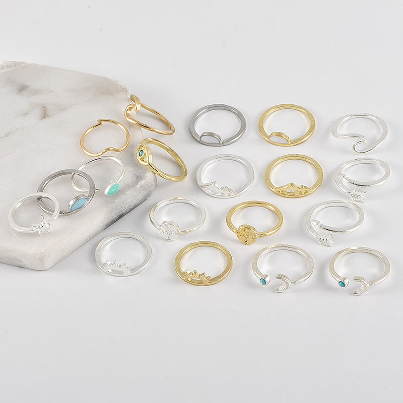 "Chic Collection" - The Nevermore Set of Women's Rings