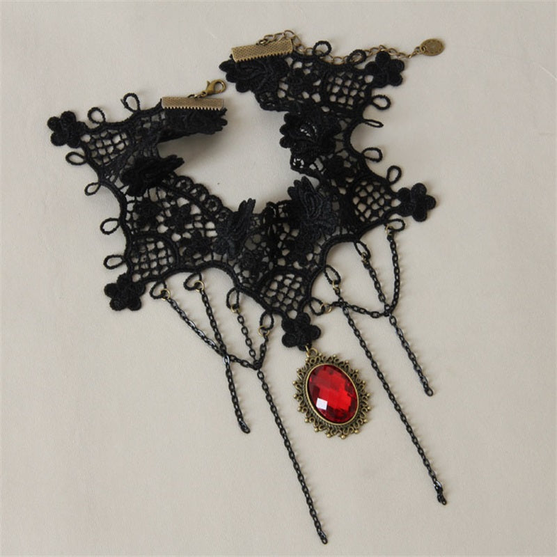 Coraline Bloodmoon - The Nevermore Gothic Choker Necklace