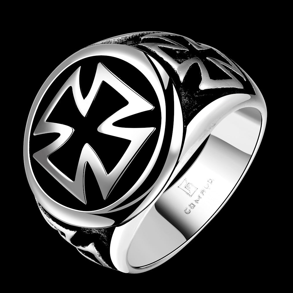 Cross Pattée - The Nevermore Ring Titanium Steel