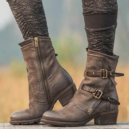 Diva - The Nevermore belt buckle Boots for Women