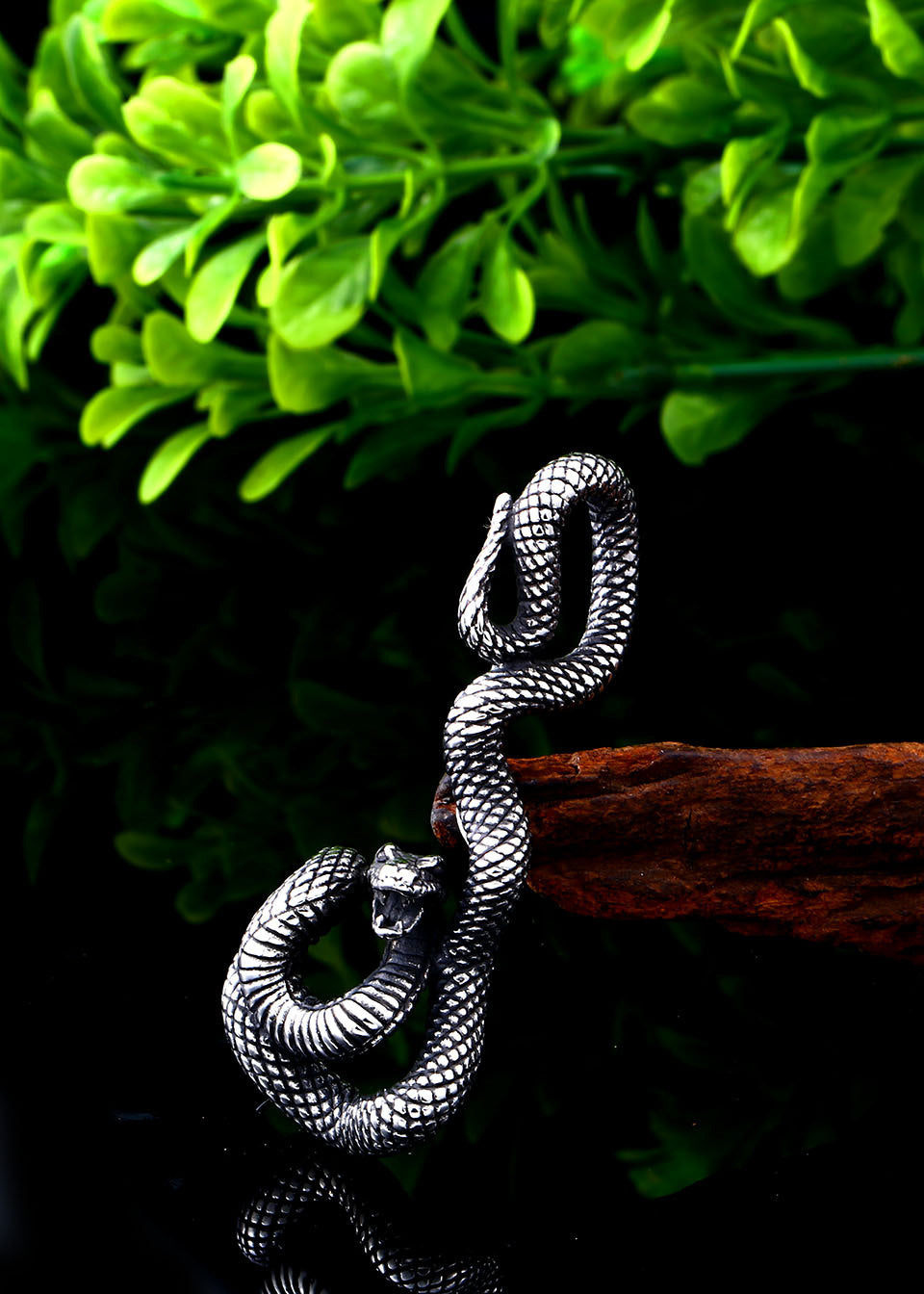 Giant Snake - The Nevermore Gothic Pendant Titanium Steel