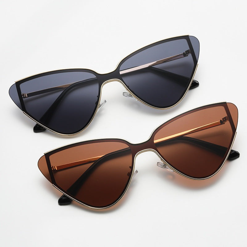 GlamGaze - The Nevermore Sunglasses For Women Cat's Eye Retro