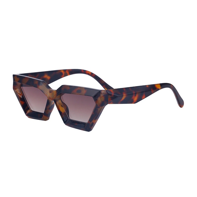 GracefulGlare - The Nevermore Sunglasses for Women