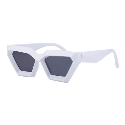 GracefulGlare - The Nevermore Sunglasses for Women