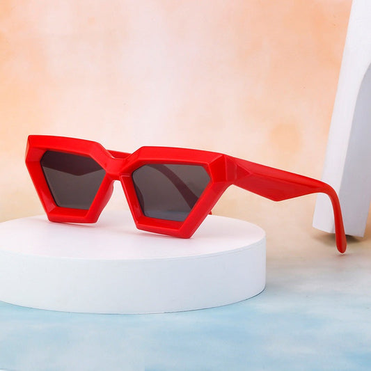 GracefulGlare - The Nevermore Sunglasses for Women