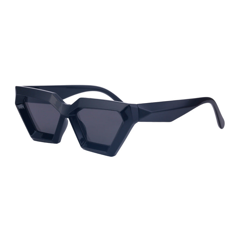 GracefulGlare - The Nevermore Sunglasses for Women