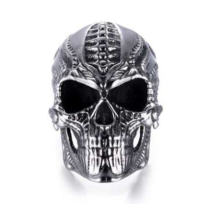 Kiss The Grave - The Nevermore Gothic Stainless Steel Skull Lovers Ring