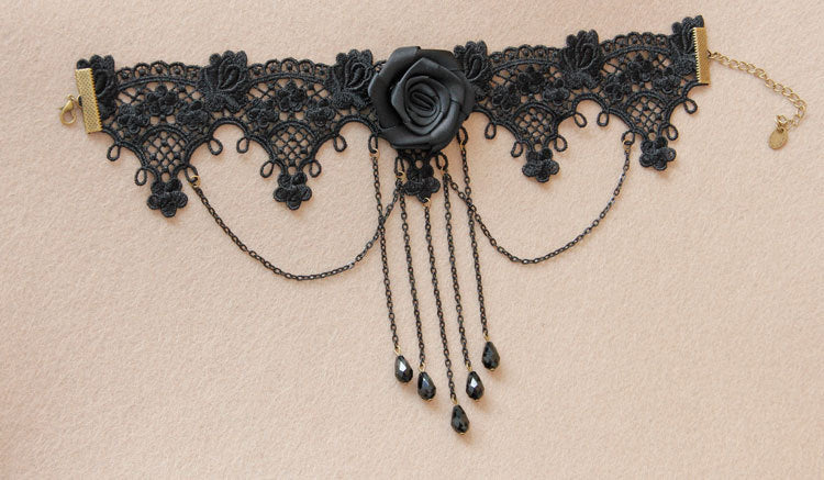 Lucinda Lindley - The Nevermore Gothic Choker Necklace Retro Black Lace