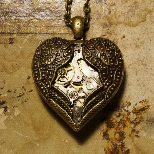 Mechanical Heart - The Nevermore Steampunk Pendant