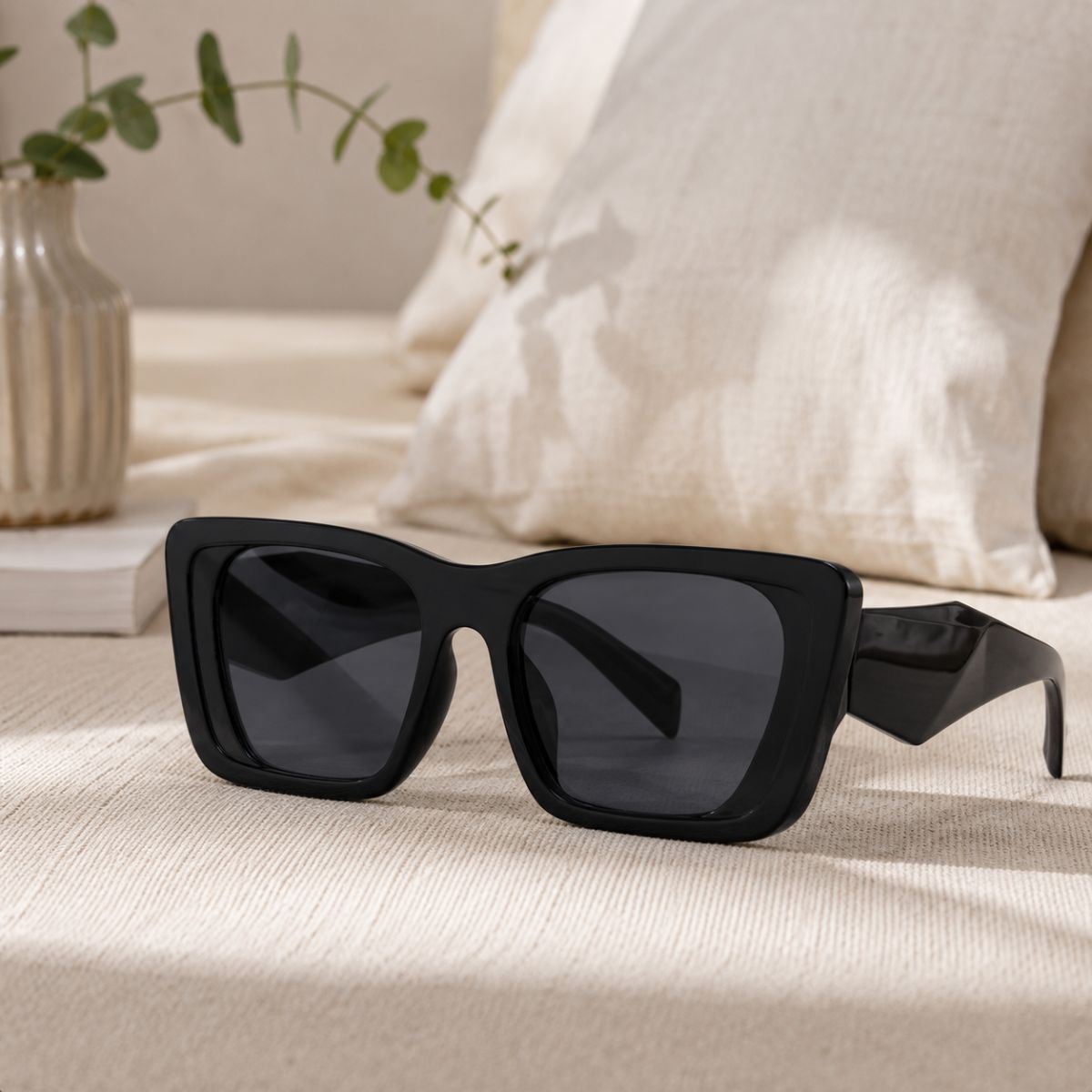Cat Eye Sunglasses Noir Frame by The Nevermore