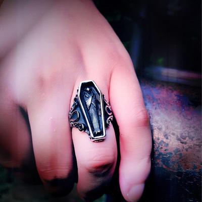 Phantom Veil- The Nevermore Gothic Men's Ring