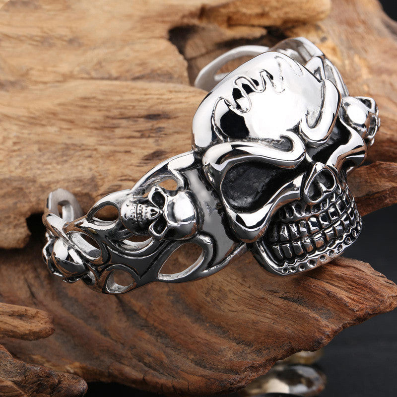 Phobos Morbidale Skull - The Nevermore Gothic Bracelet for Men Titanium Steel