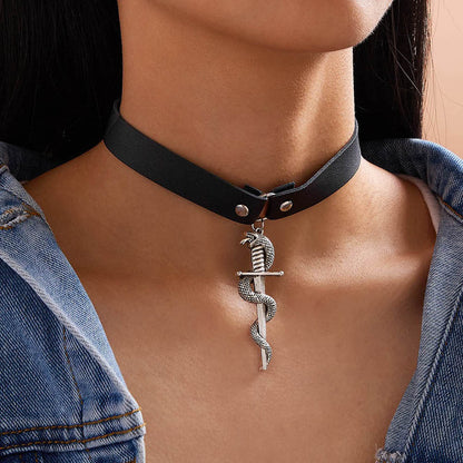 Python's Sword - The Nevermore Gothic Leather Choker necklace