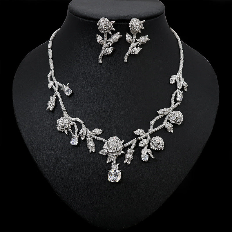 Regal Radiance - The Nevermore Jewelry Set