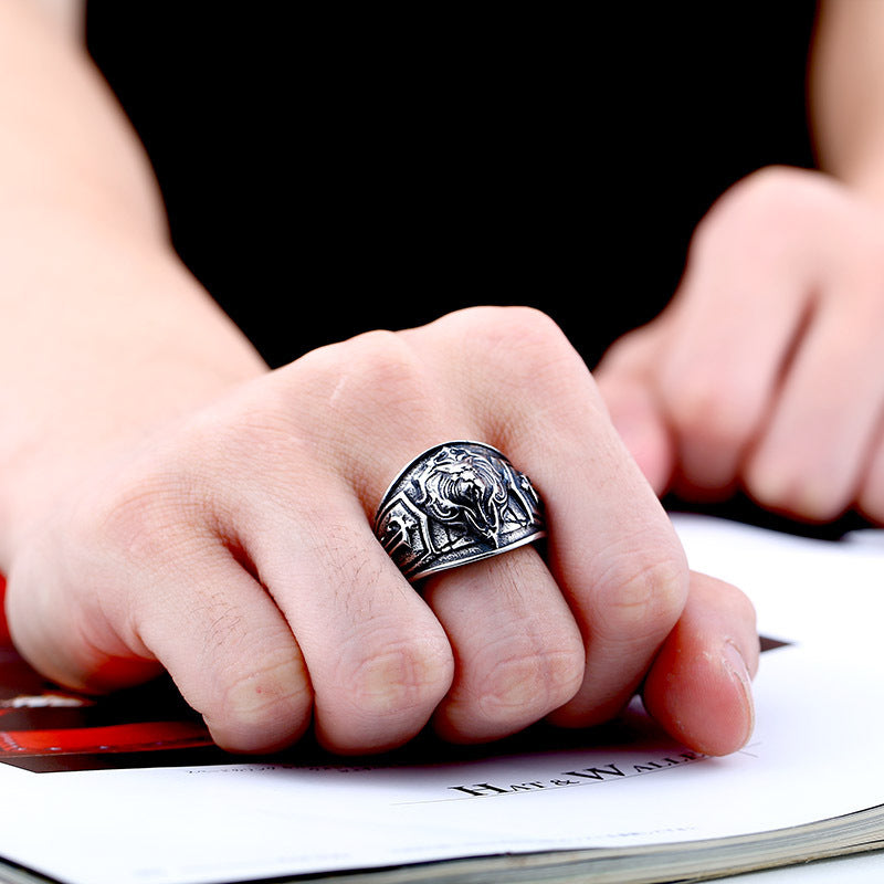 Urban Knight - The Nevermore Men's Lion Ring