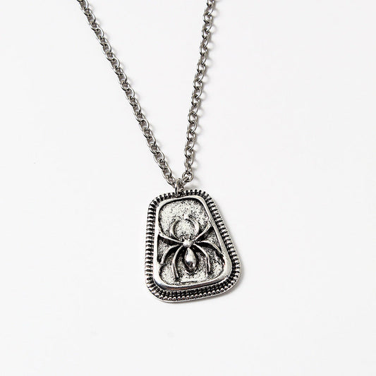 Winter Mourncrest 2style - The Nevermore Pendant Metal Spider Tab