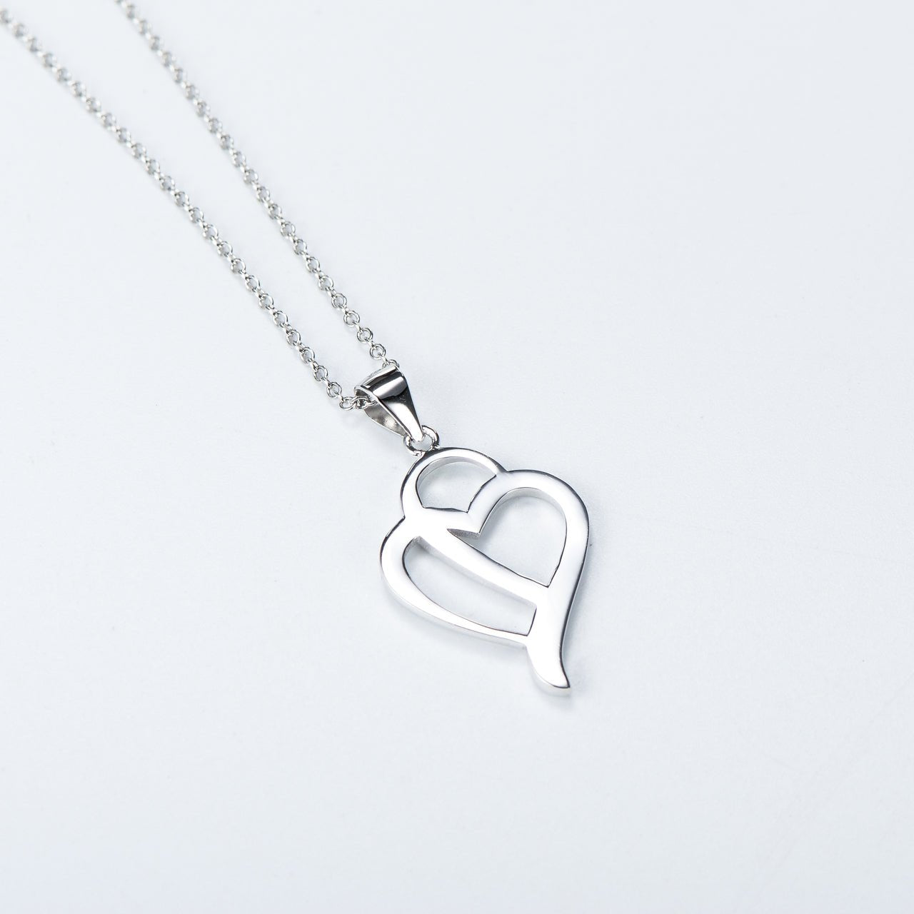A Beautiful Heart - The Nevermore Pendant 925 Silver – Unique Pendants - Necklaces by Nevermore Lifestyle & Tech | default