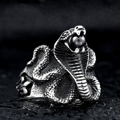 Aggressive king cobra - The Nevermore Gothic ring – Unique Rings by Nevermore Lifestyle & Tech | 10 Black