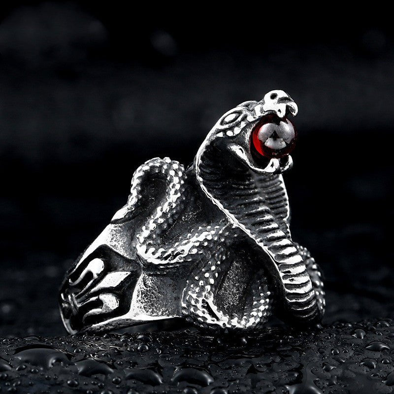 Aggressive king cobra - The Nevermore Gothic ring – Unique Rings by Nevermore Lifestyle & Tech | 10 Red