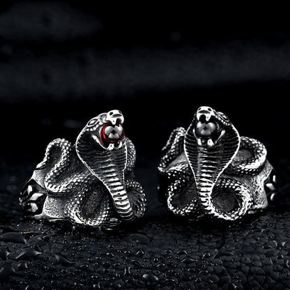 Aggressive king cobra - The Nevermore Gothic ring – Unique Rings by Nevermore Lifestyle & Tech | 10 Red