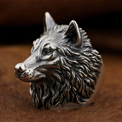 Arcturus Wolf - The Nevermore Gothic Ring – Unique Gothic Jewelry by Nevermore Lifestyle & Tech | Silver 10