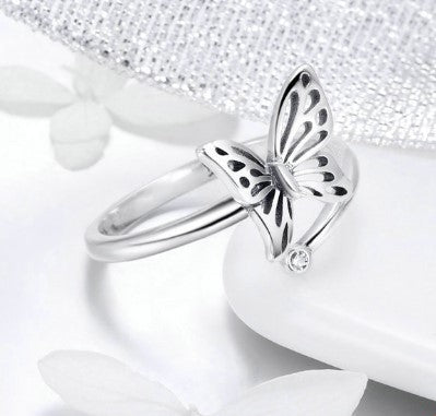 Butterfly Dream - The Nevermore Ring 925 Sterling Silver – Unique Rings for Women by Nevermore Lifestyle & Tech | 925 Silver Opening