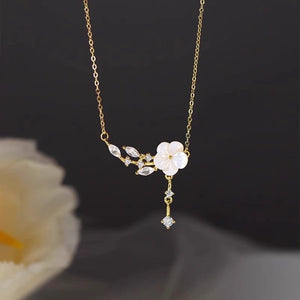 Camellia Lune – Sterling Silver Floral Necklace by The Nevermore – Unique Pendants - Necklaces by Nevermore Lifestyle & Tech | Pure Silver Gold