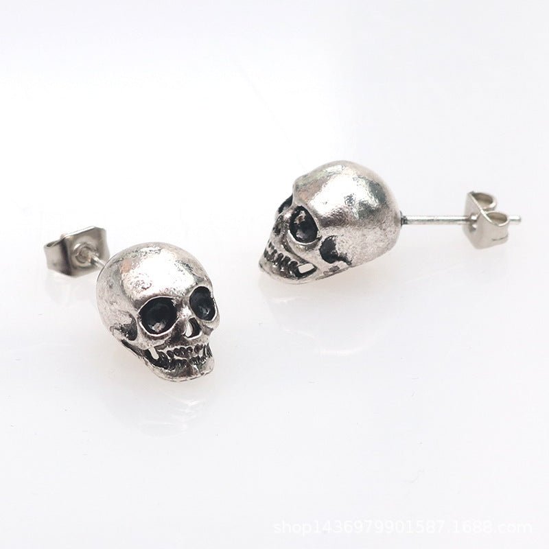 Caspian Skull Studs - The Nevermore Gothic Earrings – Unique Gothic Jewelry by Nevermore Lifestyle & Tech | V1R24 Black