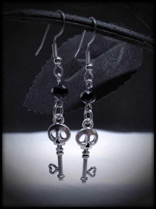 Crypt Coil Skull - The Nevermore Gothic Earrings – Unique Gothic Jewelry by Nevermore Lifestyle & Tech | Silver