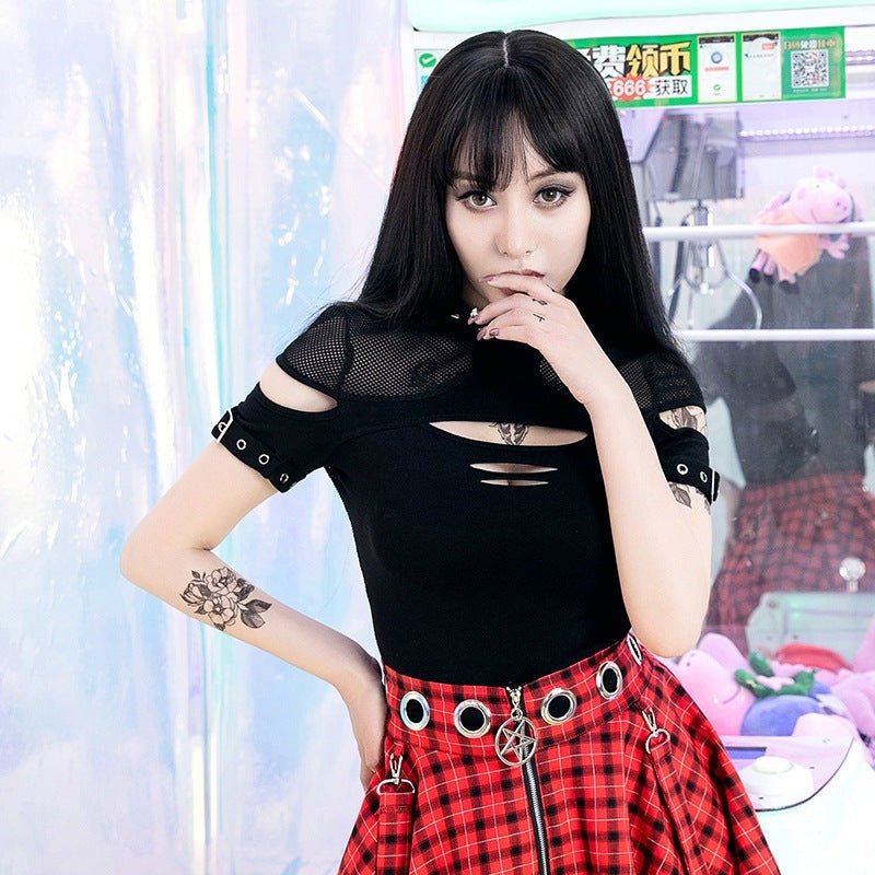 Female Predator - The Nevermore Gothic Tank Top T-Shirt for Women – Unique Gothic Fashion for Women by Nevermore Lifestyle & Tech | L black