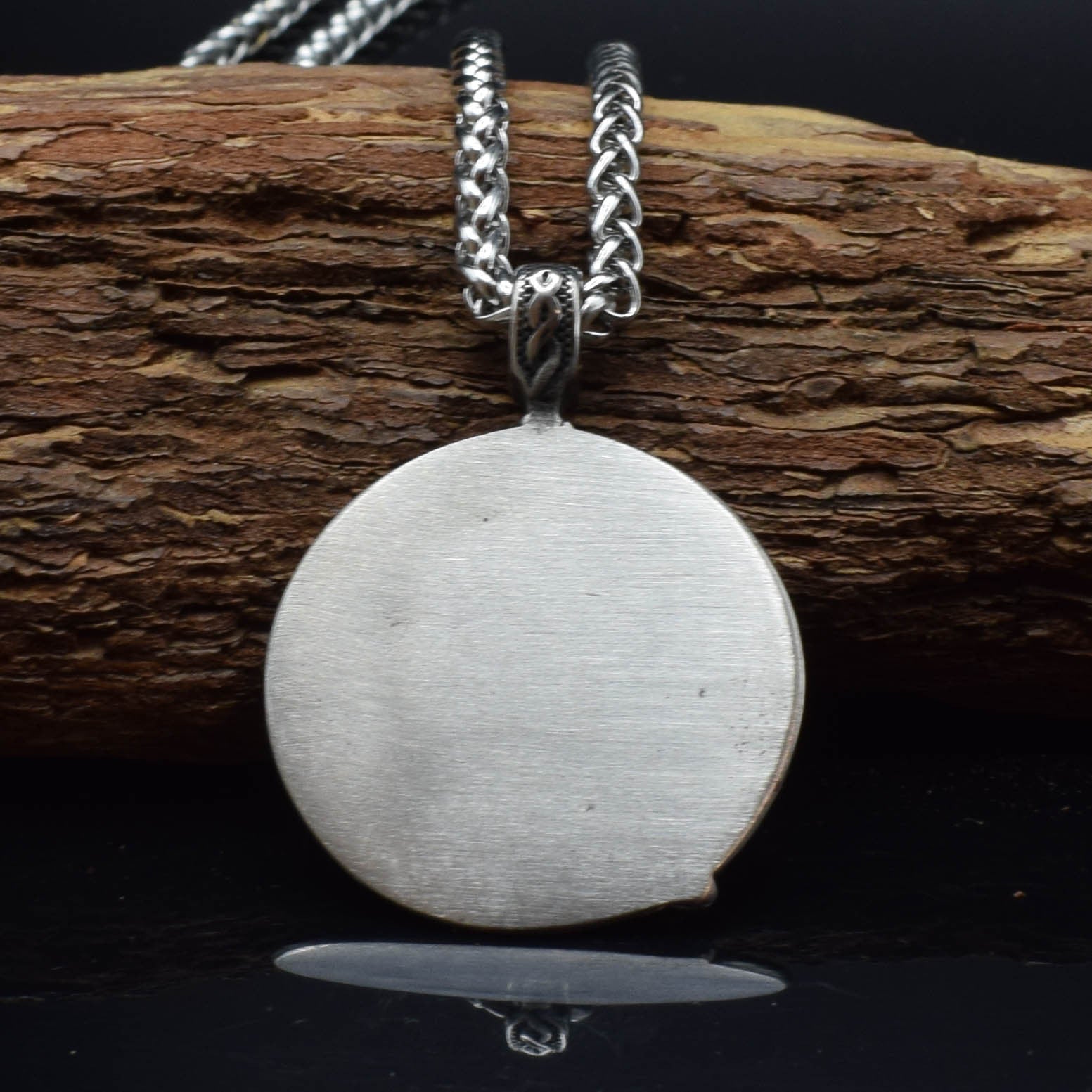 Frederick Dreadfrost - Gothic Pendant Necklace by The Nevermore – Unique Gothic Jewelry by Nevermore Lifestyle & Tech | Pendantnecklace Steel color