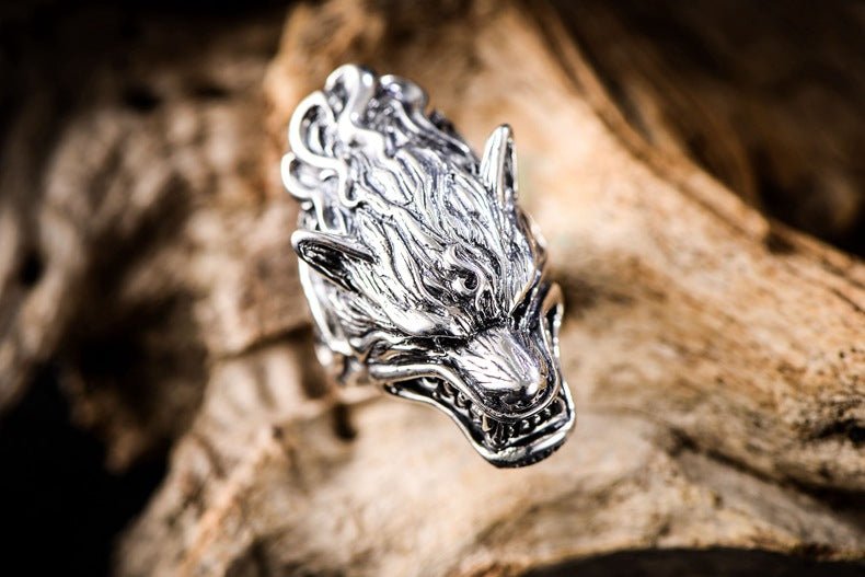Mortis Wolf - The Nevermore Gothic Ring 925 Sterling Silver – Unique Gothic Jewelry by Nevermore Lifestyle & Tech | Silver 16