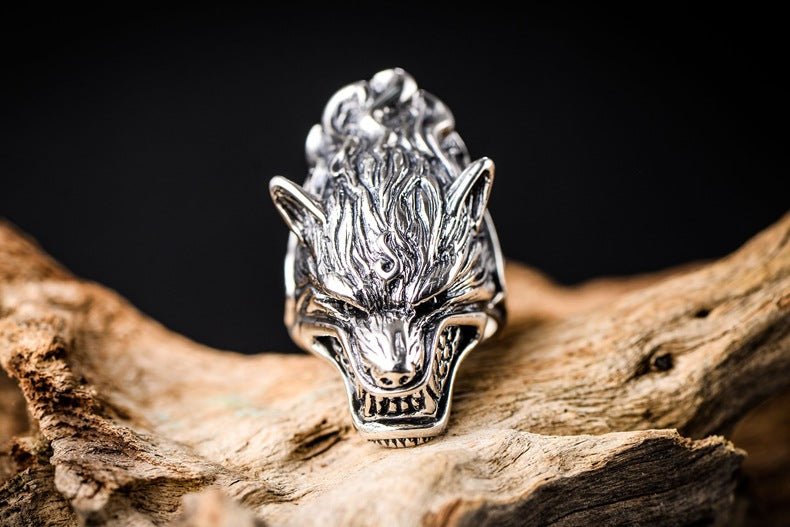 Mortis Wolf - The Nevermore Gothic Ring 925 Sterling Silver – Unique Gothic Jewelry by Nevermore Lifestyle & Tech | Silver 16