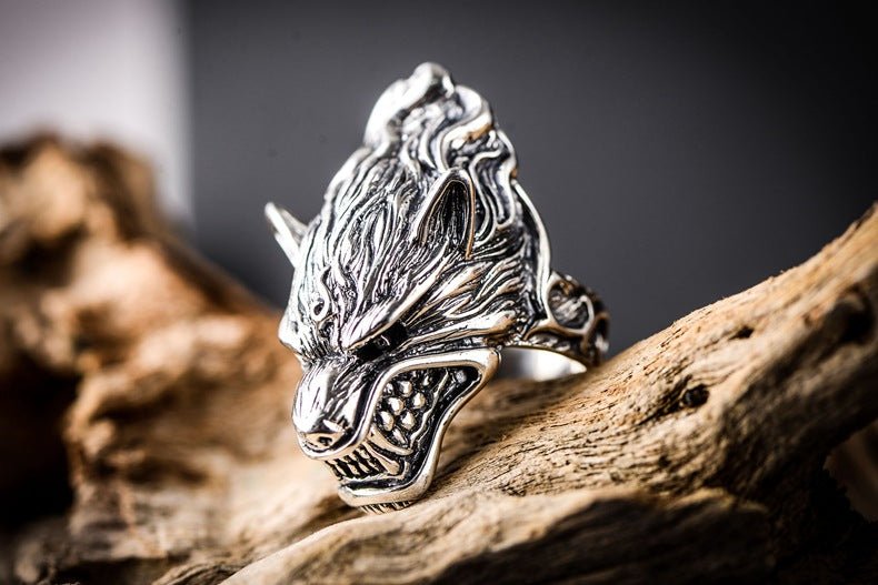 Mortis Wolf - The Nevermore Gothic Ring 925 Sterling Silver – Unique Gothic Jewelry by Nevermore Lifestyle & Tech | Silver 16
