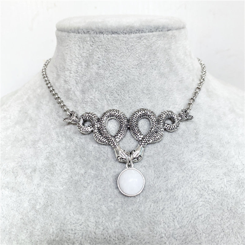 Mournshade – Gothic Necklace Snake by The Nevermore – Unique Gothic Jewelry by Nevermore Lifestyle & Tech | AQ1176