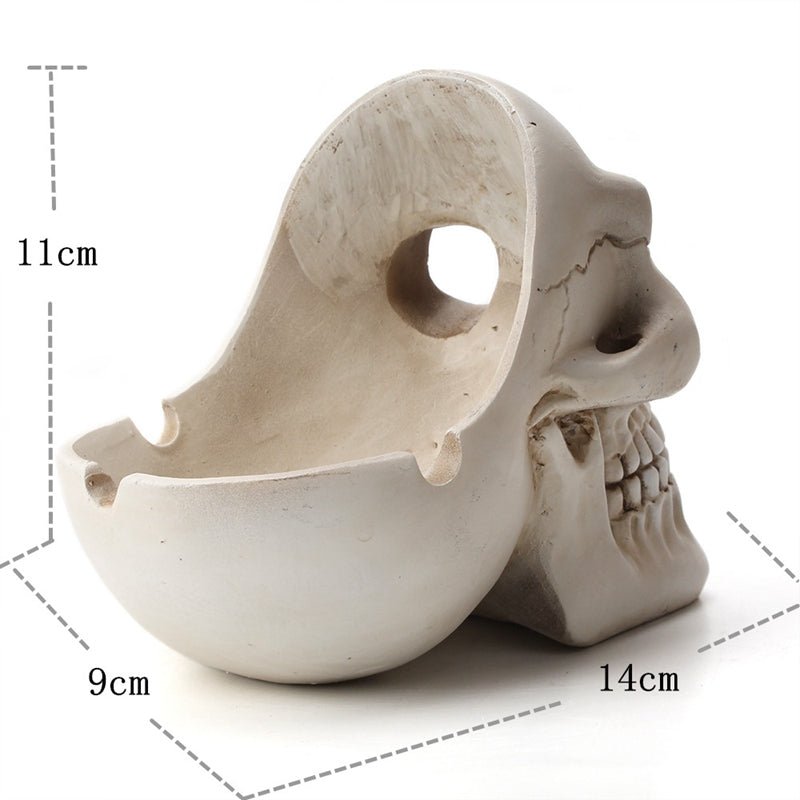 Octavius - The Nevermore Gothic Home Decore skull ashtray – Unique Gothic Home Decor by Nevermore Lifestyle & Tech | Black
