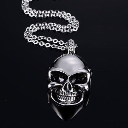 Rebel Ebonclaw Skull Pendant Necklace by The Nevermore – Unique Gothic Jewelry by Nevermore Lifestyle & Tech | Large Size With Chain