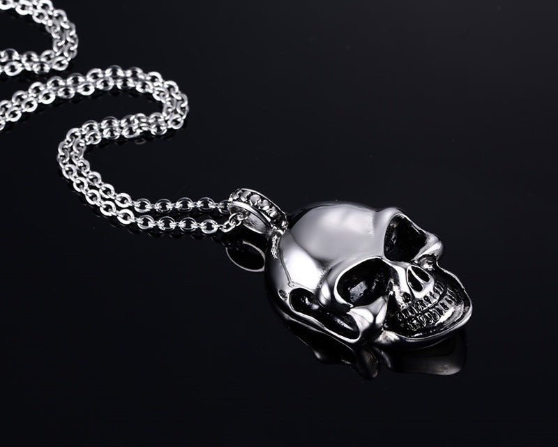 Rebel Ebonclaw Skull Pendant Necklace by The Nevermore – Unique Gothic Jewelry by Nevermore Lifestyle & Tech | Large Size With Chain