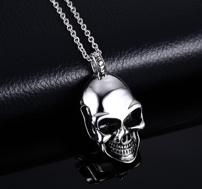 Rebel Ebonclaw Skull Pendant Necklace by The Nevermore – Unique Gothic Jewelry by Nevermore Lifestyle & Tech | Large Size With Chain